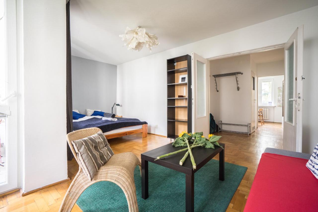 Oomph Warsaw Central 3-Bedroom Flat ภายนอก รูปภาพ