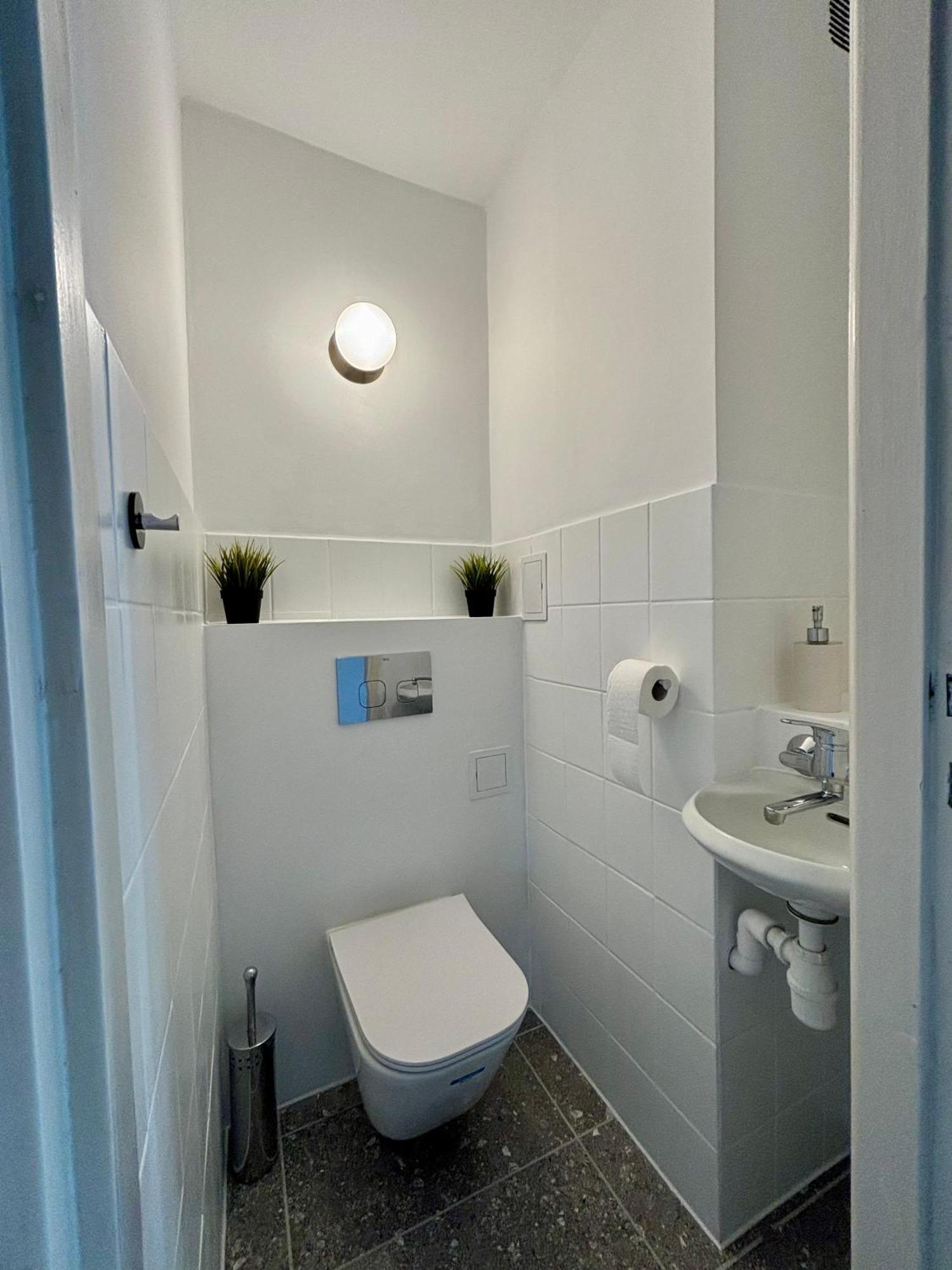 Oomph Warsaw Central 3-Bedroom Flat ภายนอก รูปภาพ